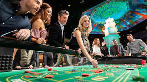 Live Casino Menawarkan Banyak Permainan Judi Menguntungkan